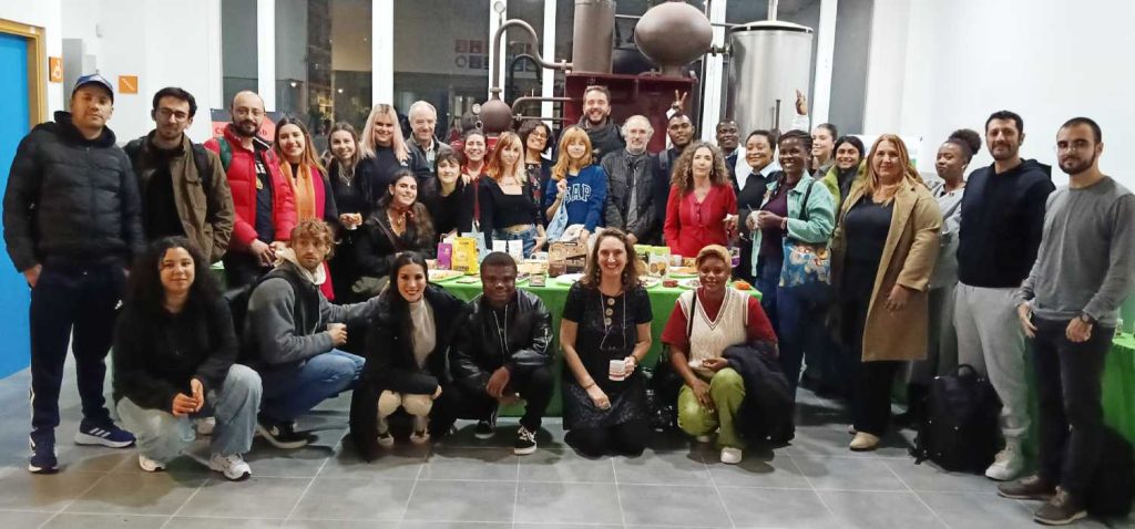 La UCA celebra en Jerez la II Jornada de Voluntariado Internacional junto a la Diputación de Cádiz y Banco Santander